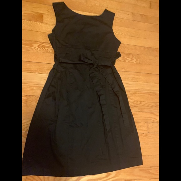 gap little black dress